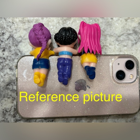 Purple K-pop demon hunter Kid Beanie and hipper surprise box for phone - Picture 2 of 2